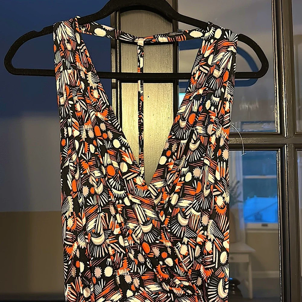 Free people~Darla sleeveless maxi dress size small.Beautiful and sexy!! - Picture 4 of 11